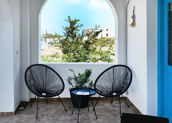 Gtk Santorini Perivolos Beach House