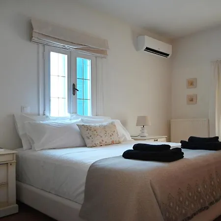 Gtk Santorini Perivolos Beach House Exterior photo