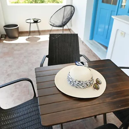 Gtk Santorini Perivolos Beach House Exterior photo
